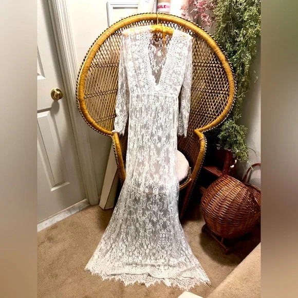 Lace Maternity Dress In White, Long See Through | Color: White | Size: mm | Elisacogotti's Closet